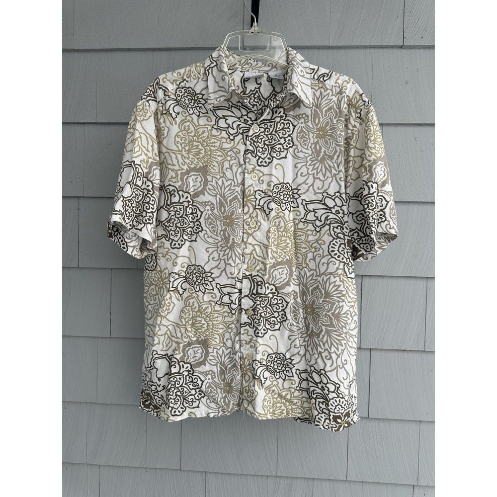 Rainforest Cafe Men's Rayon Tropical Shirt‎ Medium Embroidered Sleeve Resort
